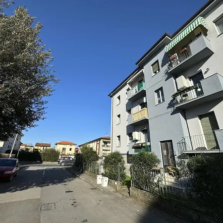 Sto Bene Qua Apartment *